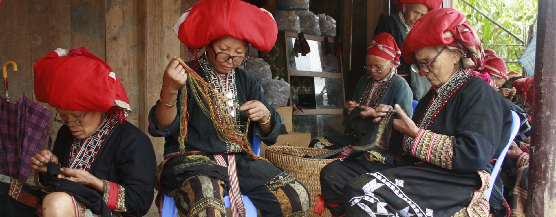 Exploration profonde chez les Hmong noirs à Sapa - 5 jours