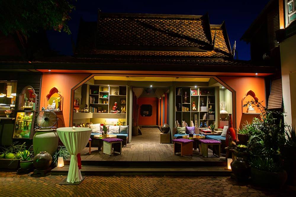 Centres d’art et d’artisanat traditionnel