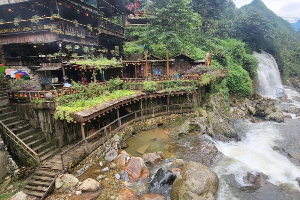 Vue panoramique du village de Cat Cat