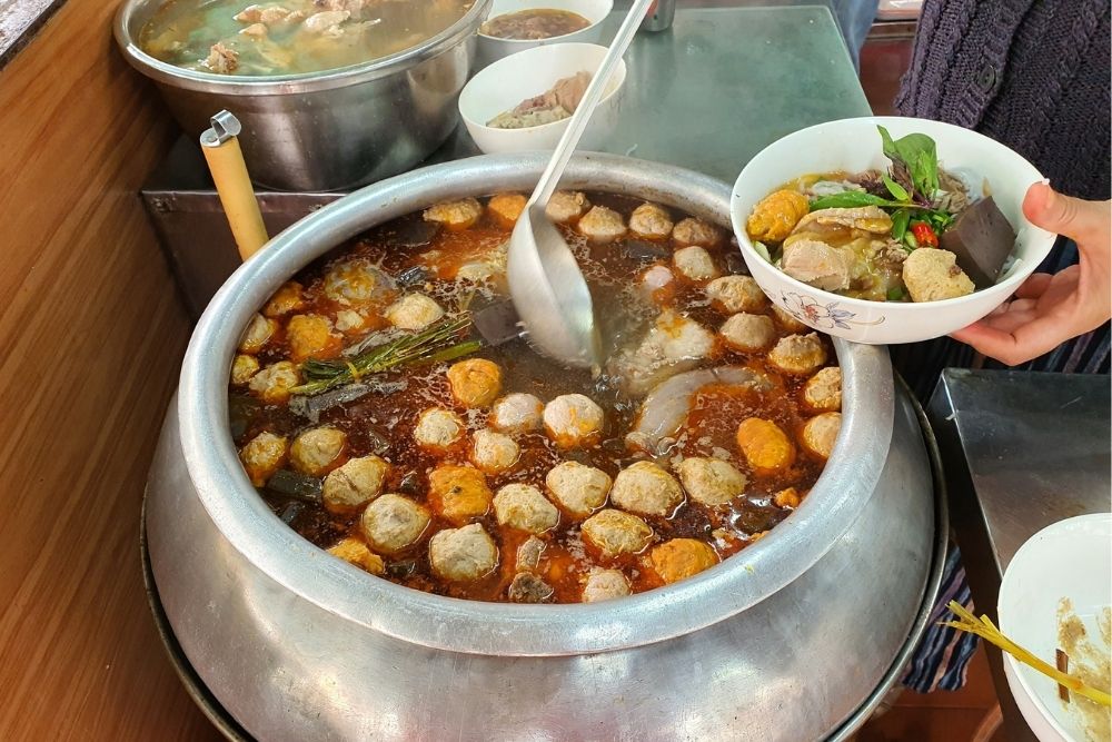 Bouillon de Bun Bo Hue