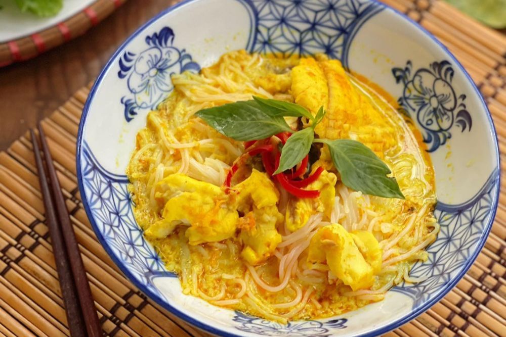 soupe de nouilles au poisson fermente 